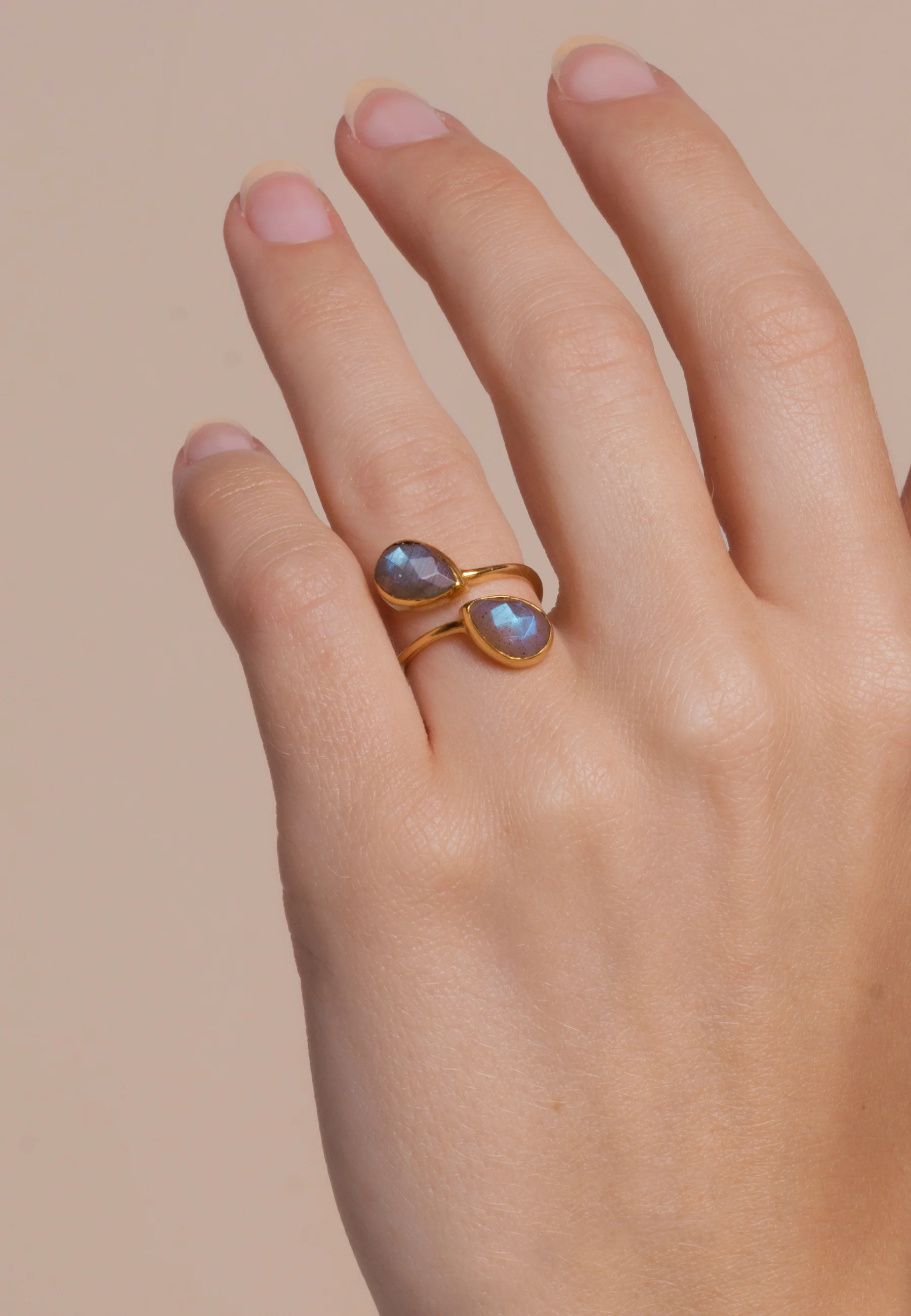 Anillo Aura Gris - Image 2