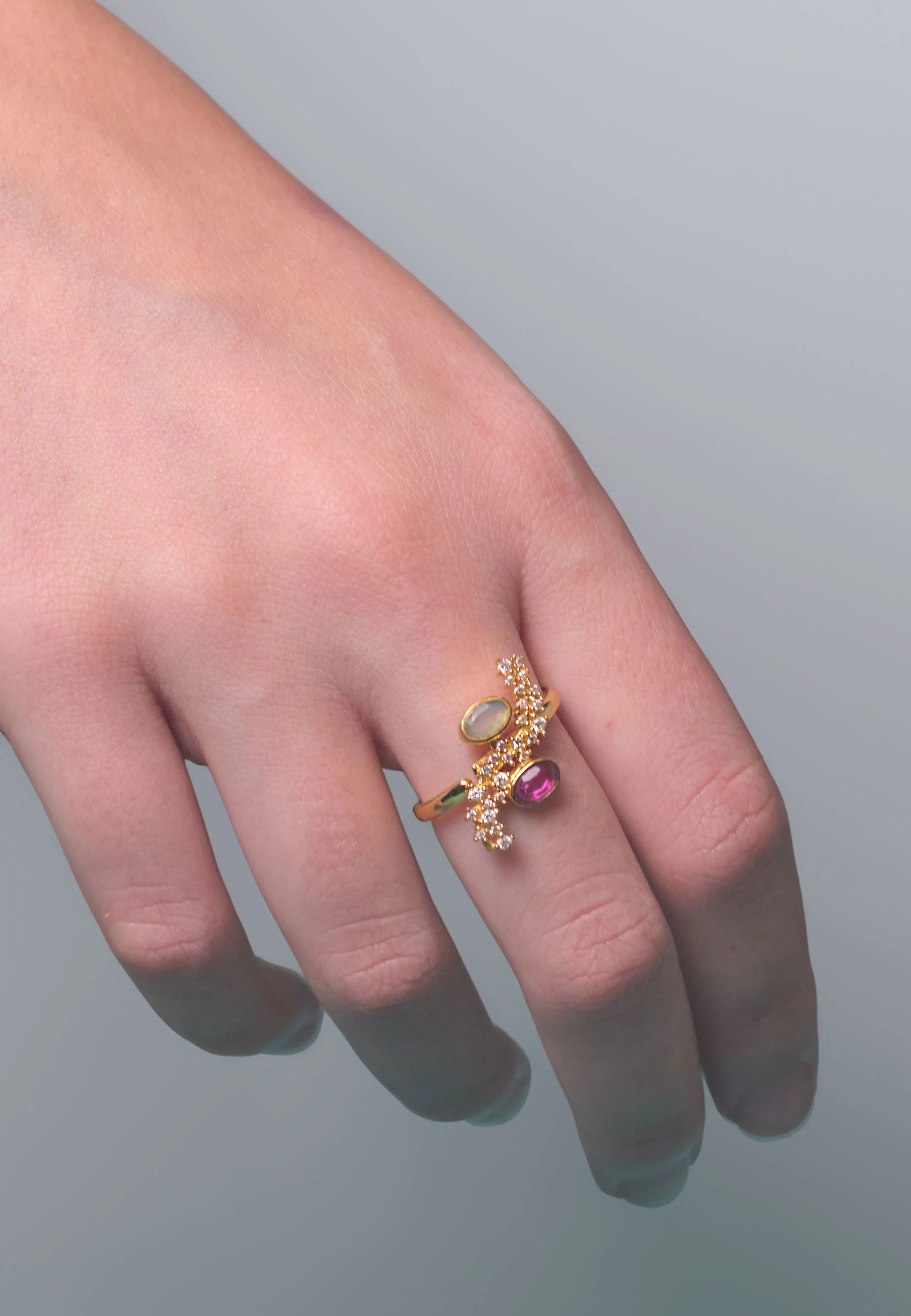 Anillo Cassara Aguamarina y Fucsia - Image 2
