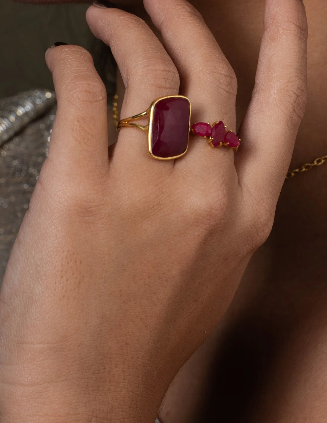 Anillo Stardust Rubí - Image 3