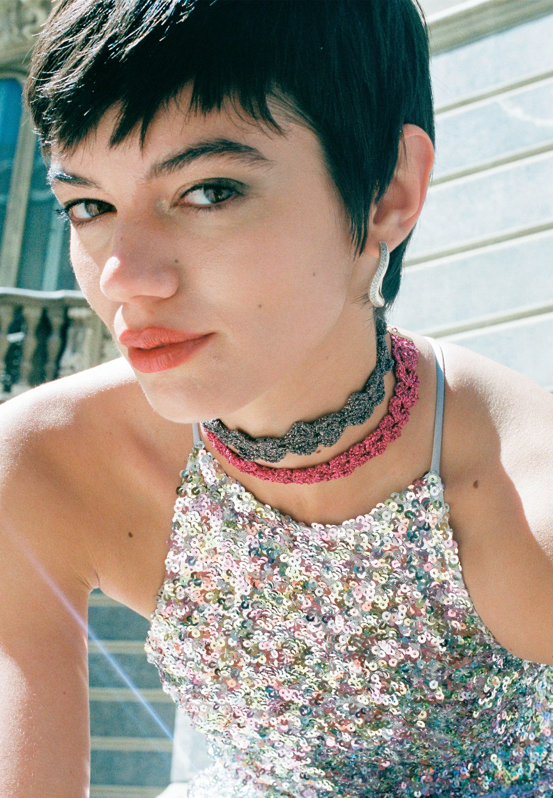 Choker Clover Gertrudis Gris - Image 3