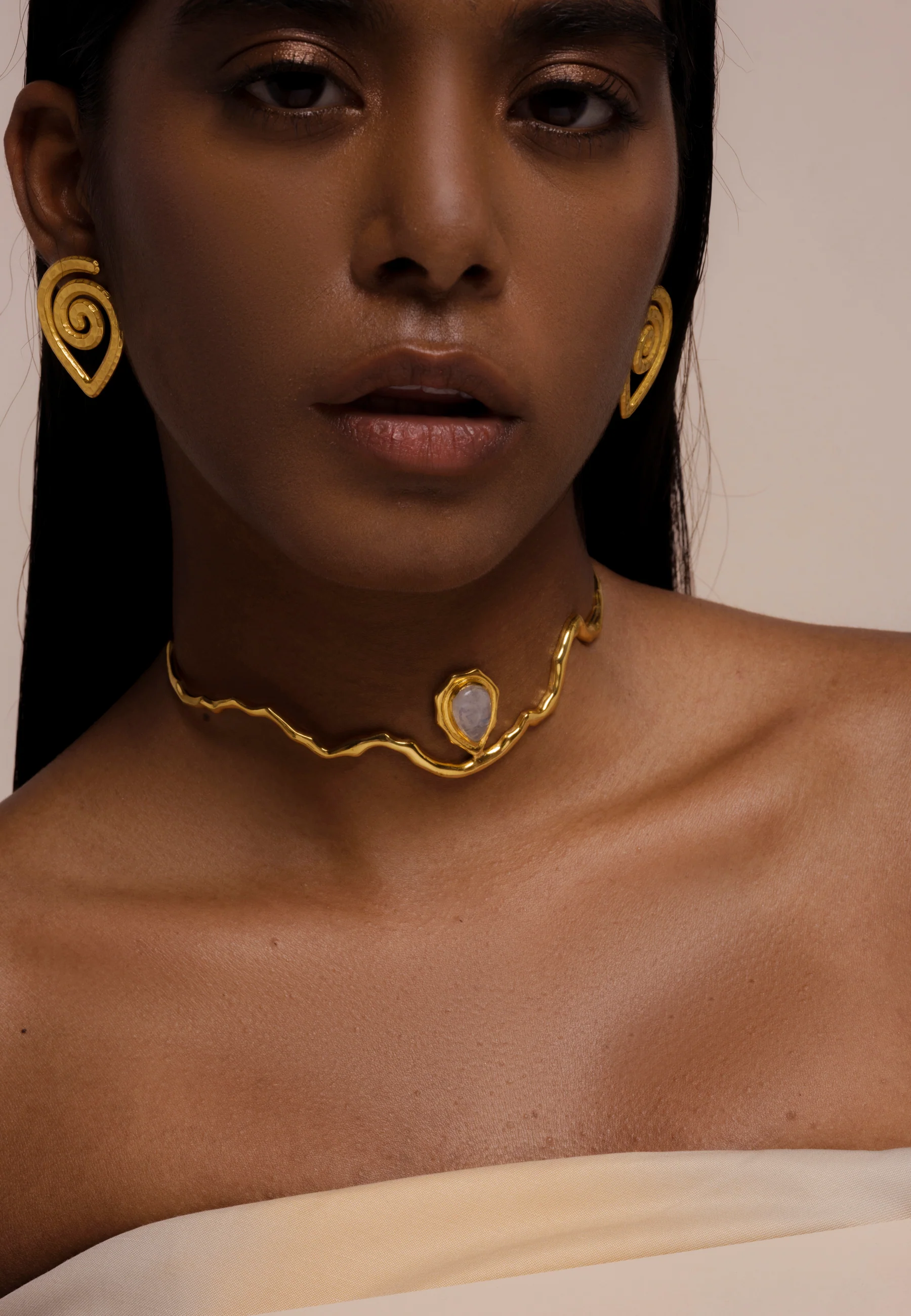 Choker Gratitude Blanco - Image 2