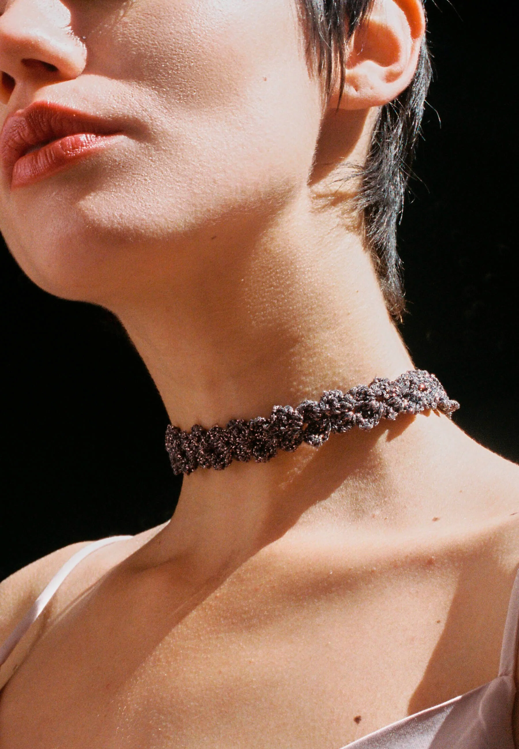 Choker Spike Pitiusas Gris - Image 3