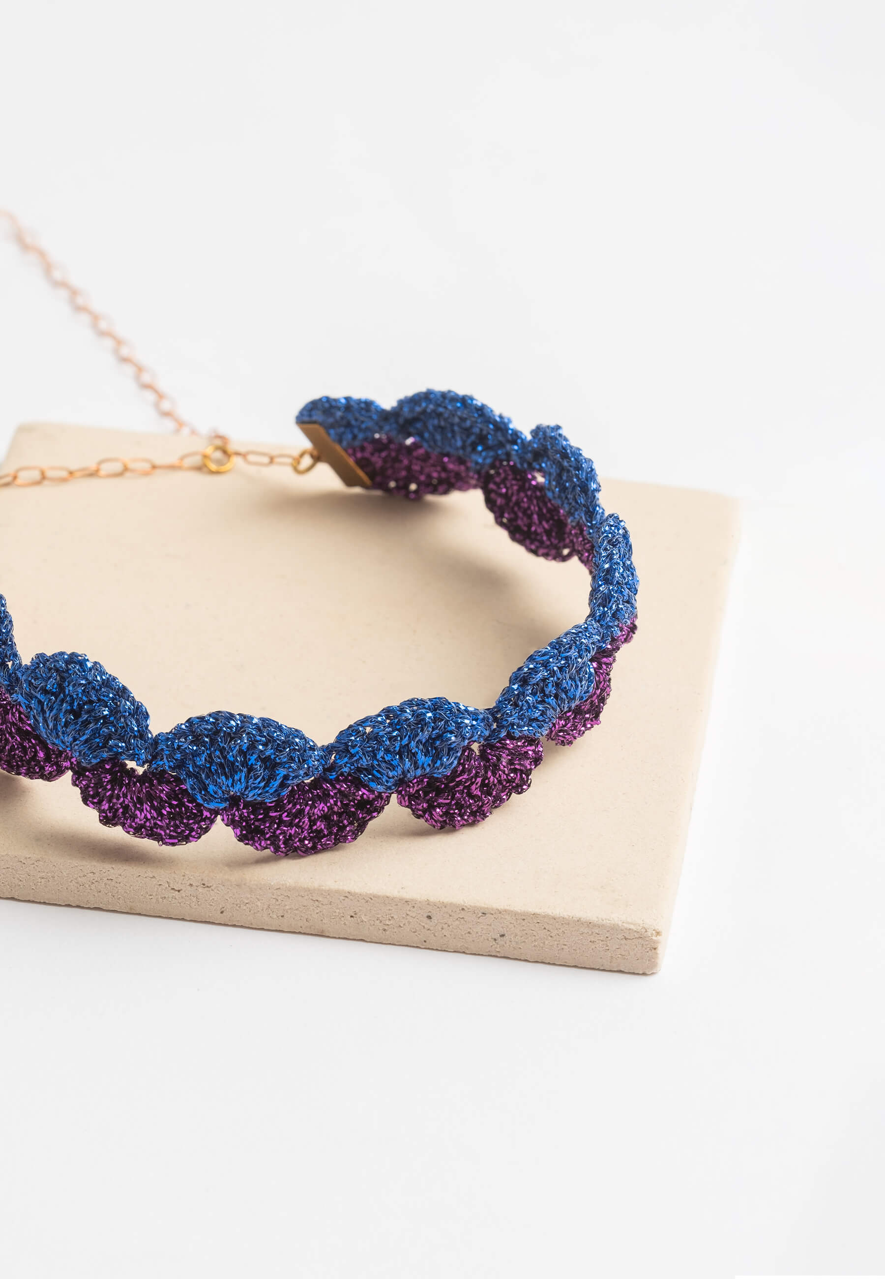 Choker Vibrant Deyá Morado y Azul - Image 3