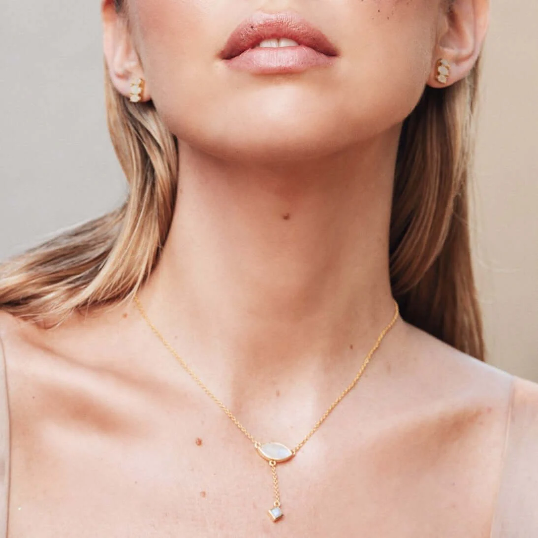 Collar Hydra Blanco - Image 3