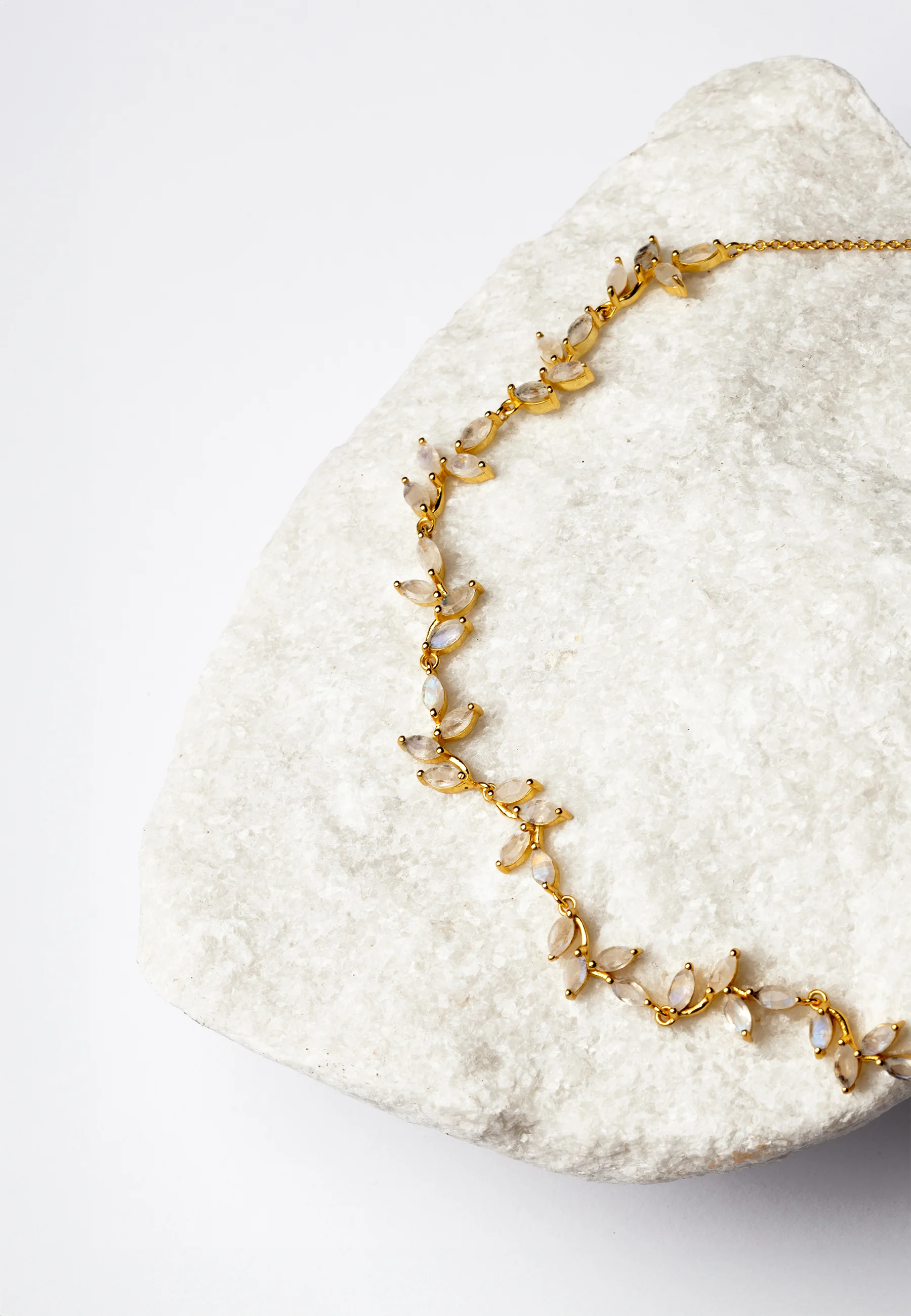 Collar Padma Piedraluna - Image 4
