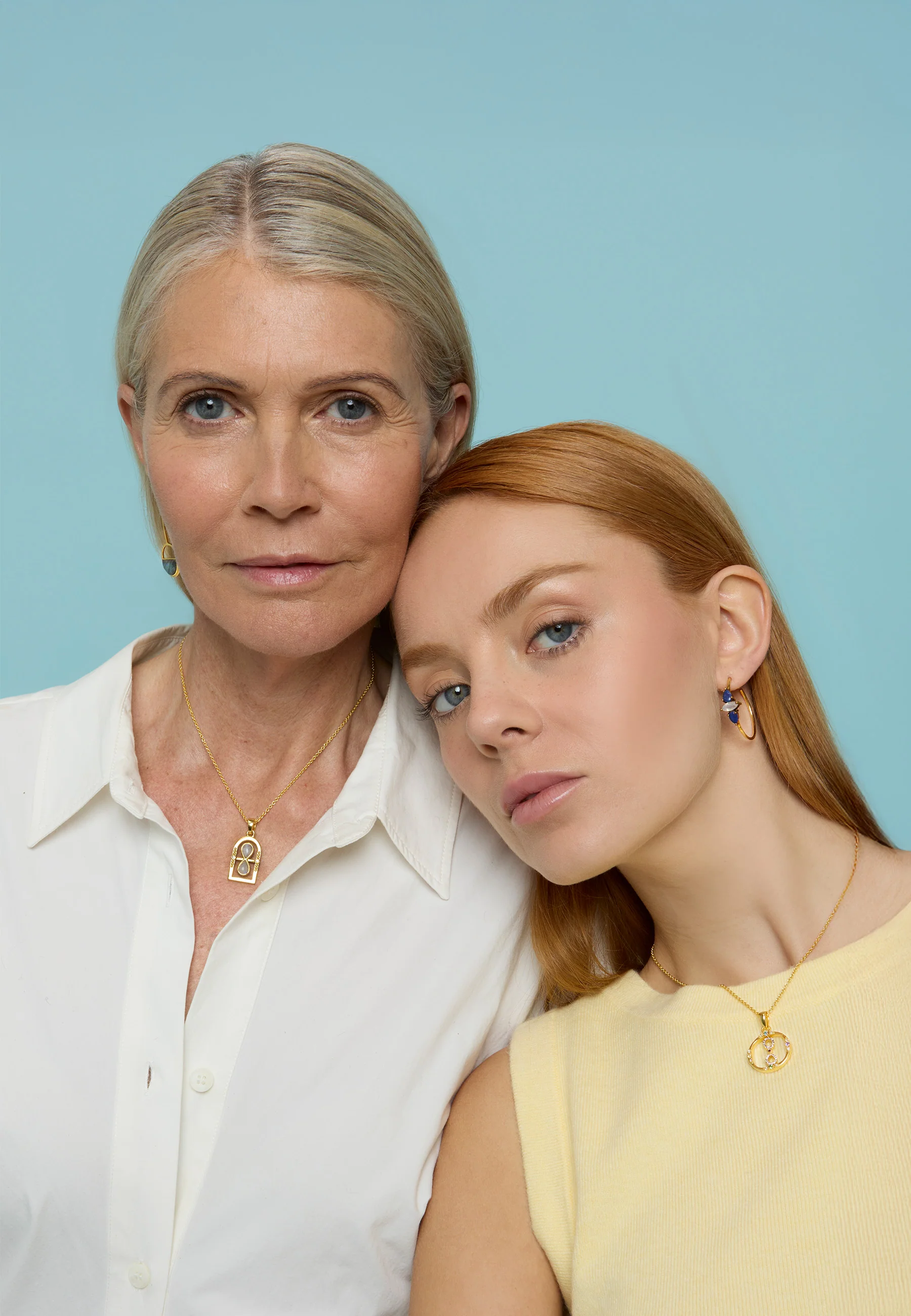 Collar The World - Image 3