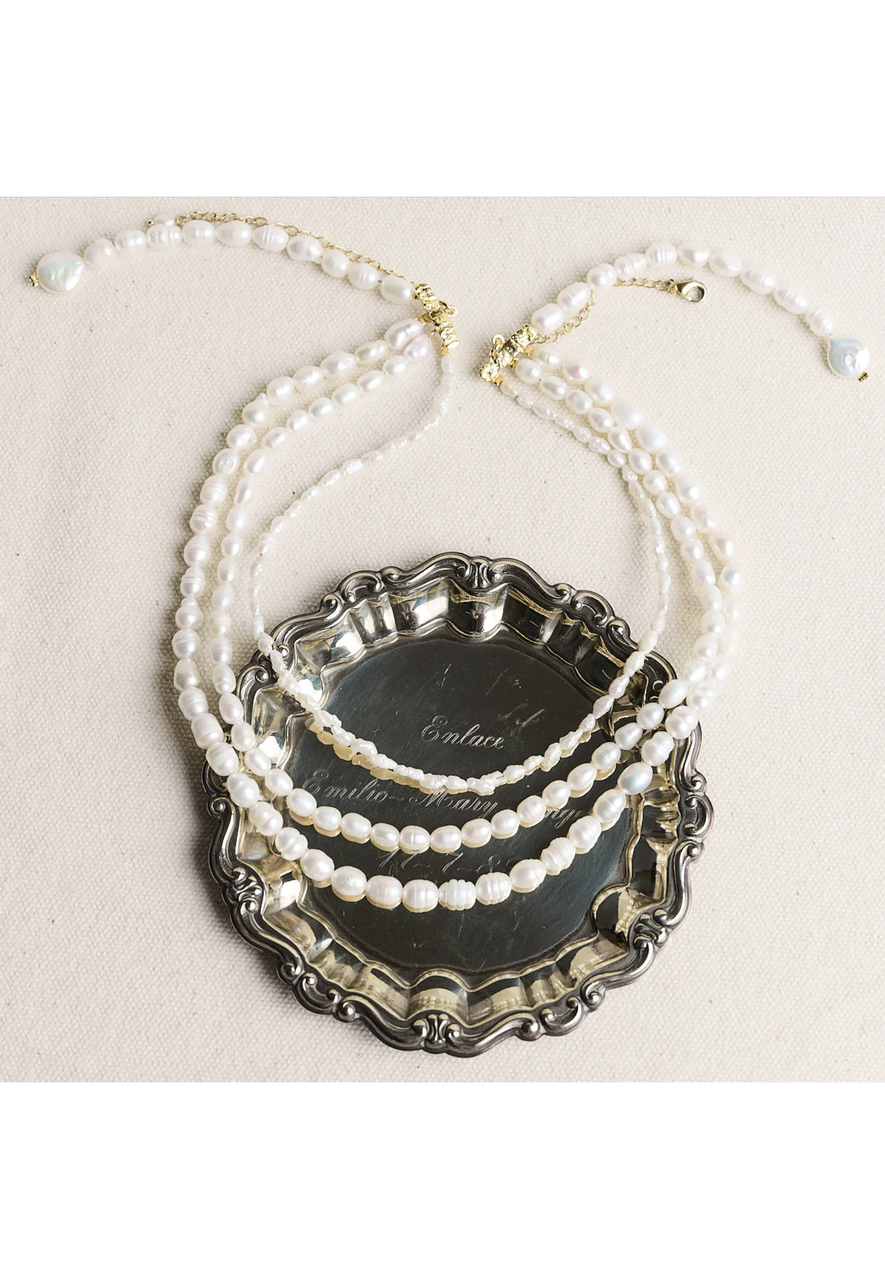 Collar triple Cyra Perlas - Image 3