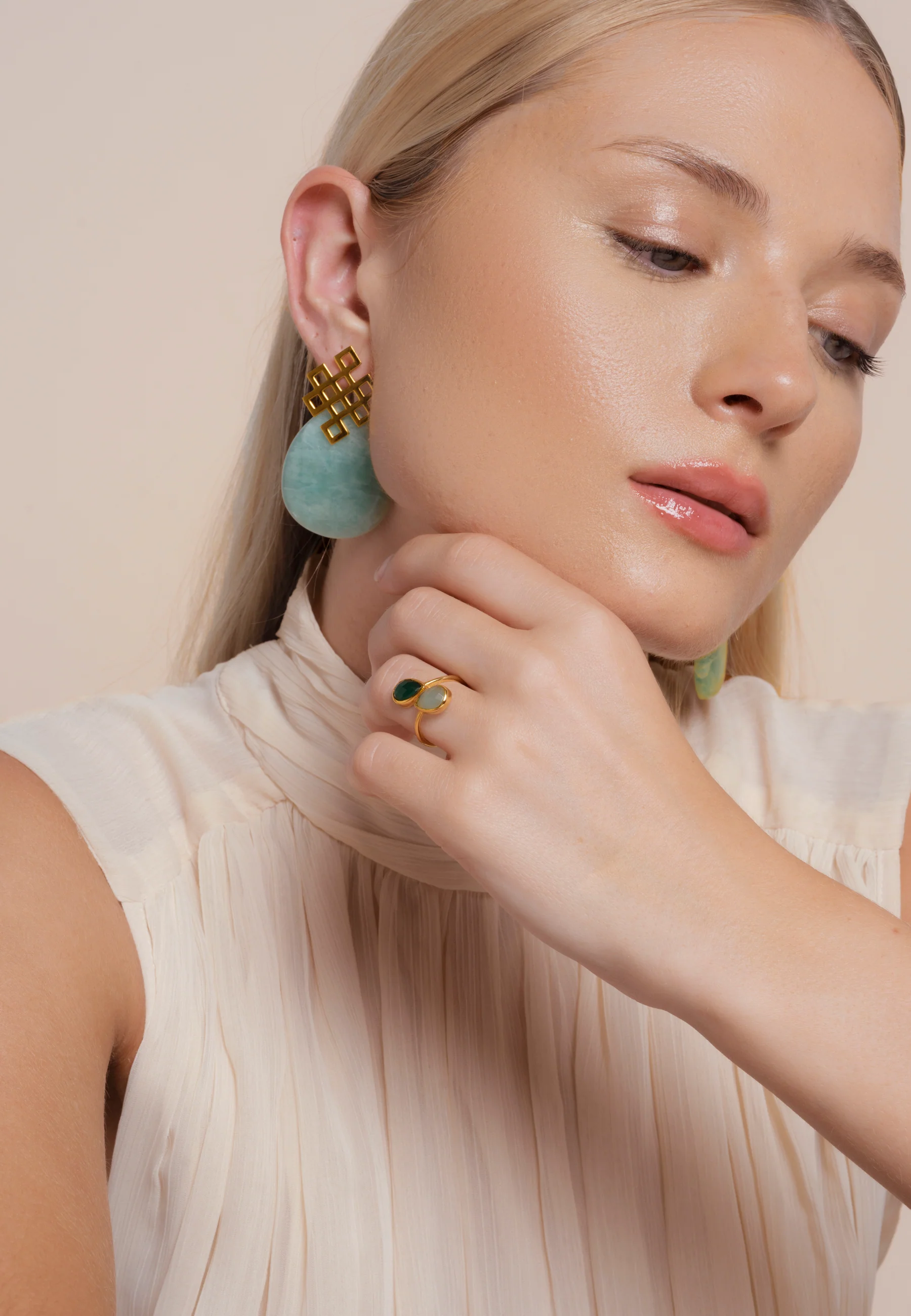 Pendientes Endless Knot Aguamarina - Image 3