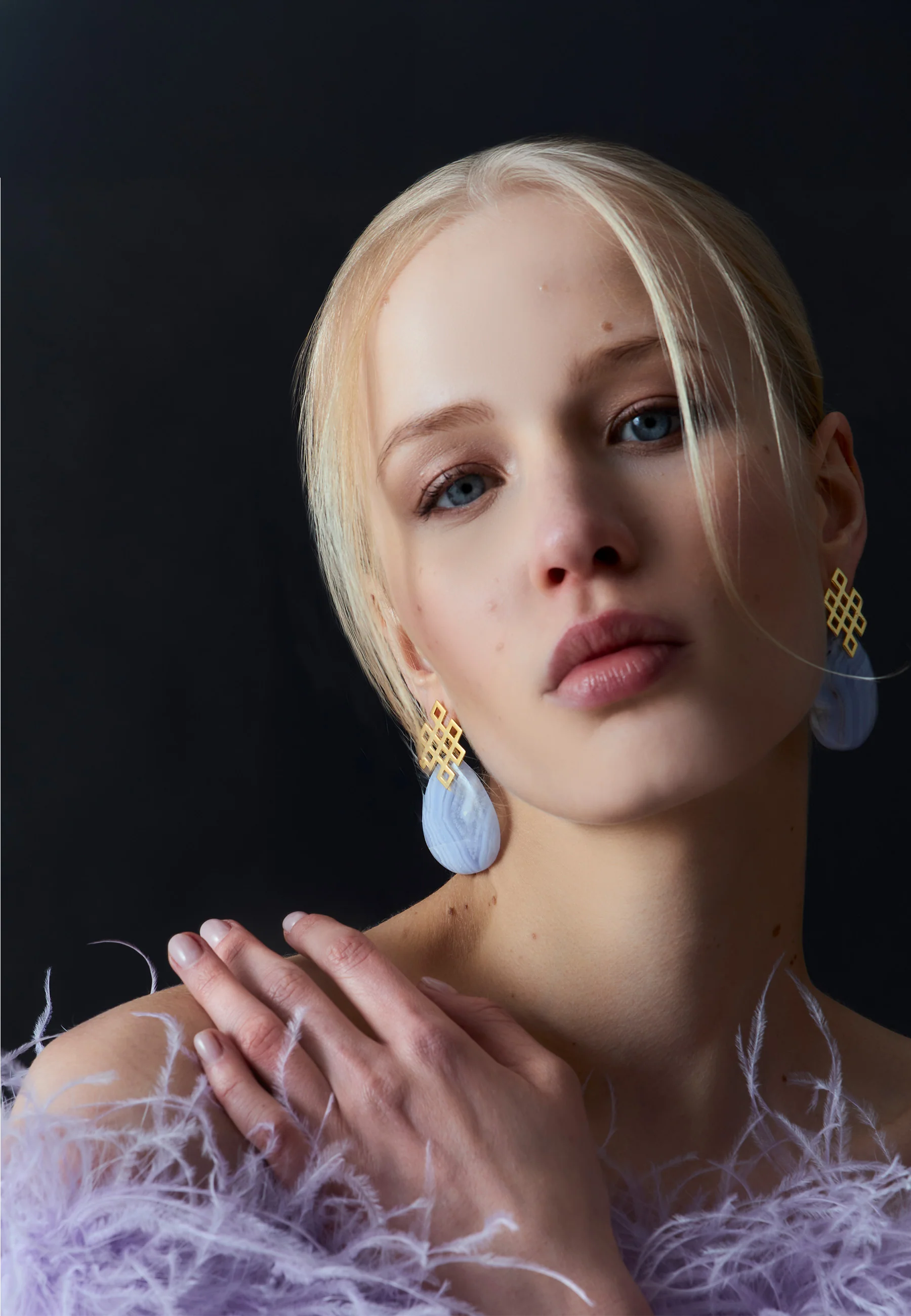 Pendientes Endless Knot Azul - Image 7