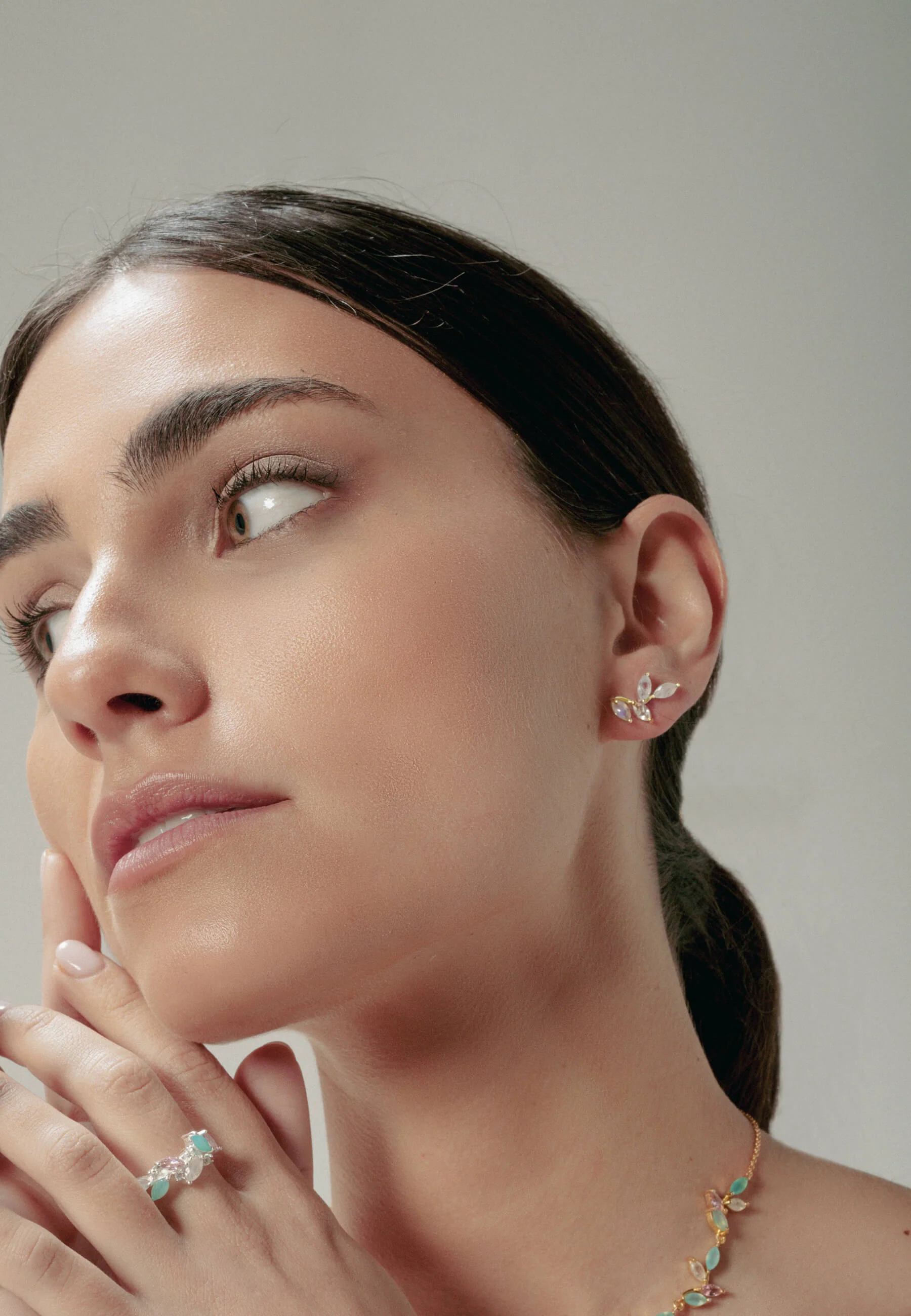 Pendientes Padma Blanco - Image 2