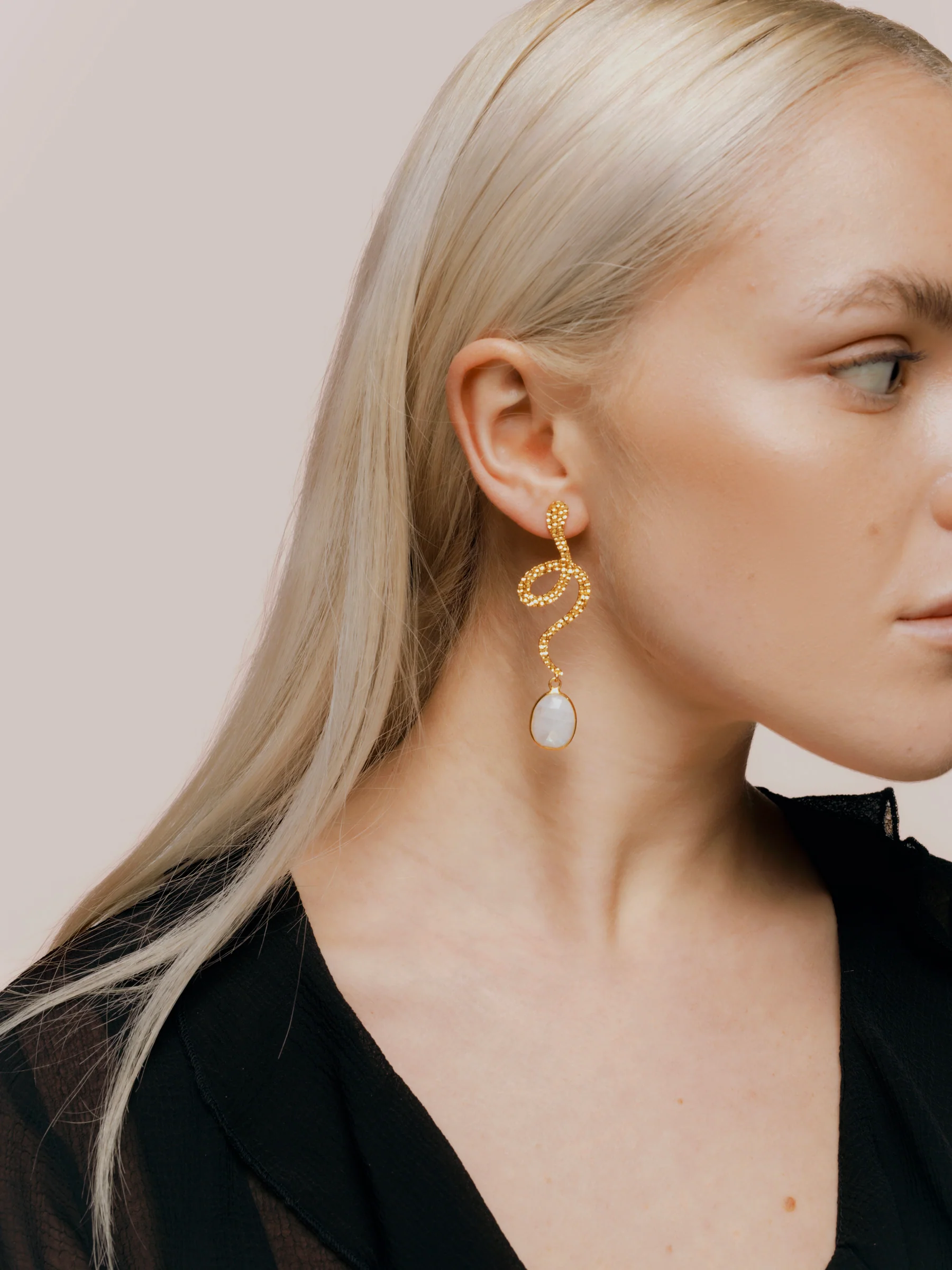 Pendientes Thar Blanco - Image 4