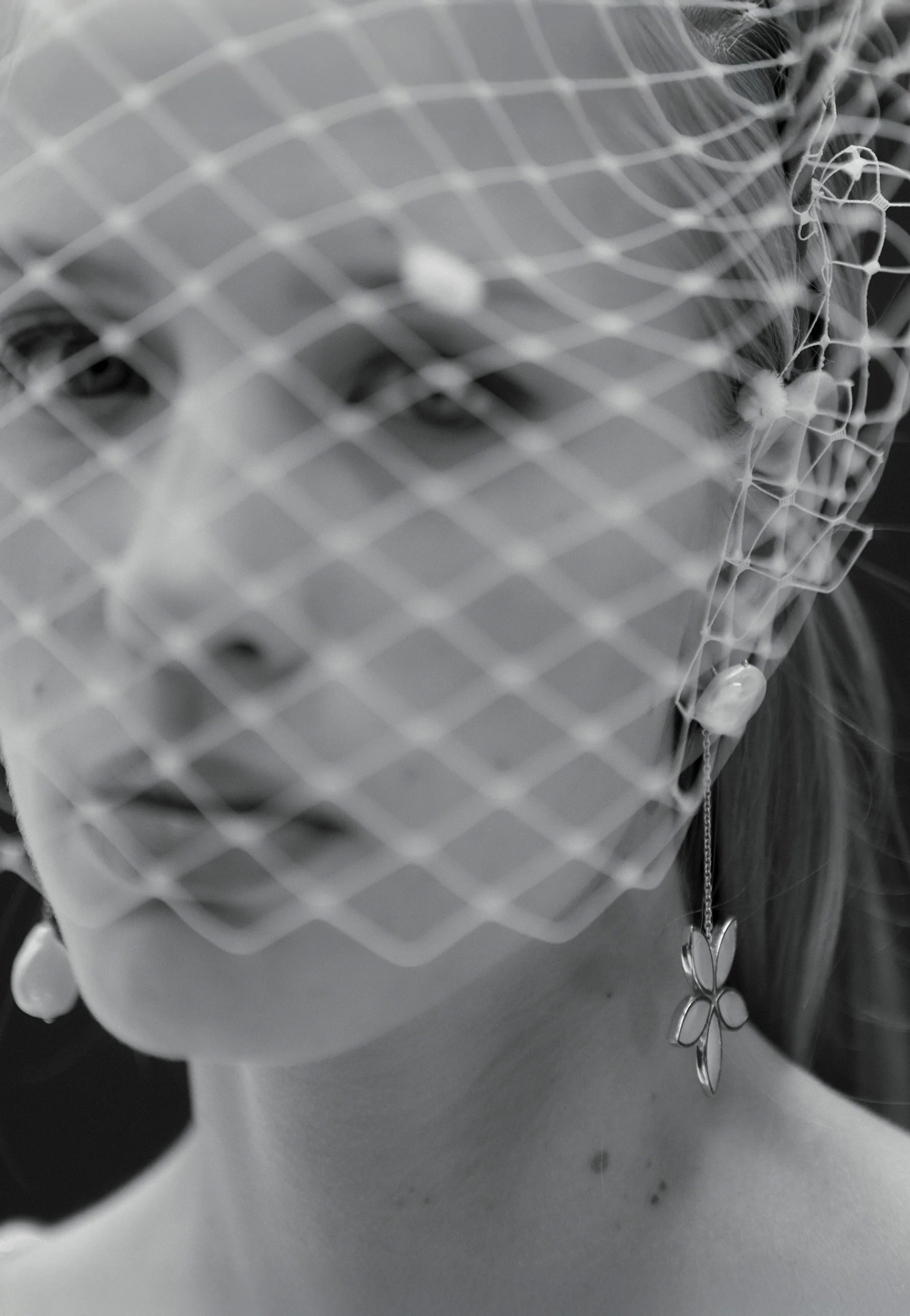 Pendientes White Lotus - Image 5