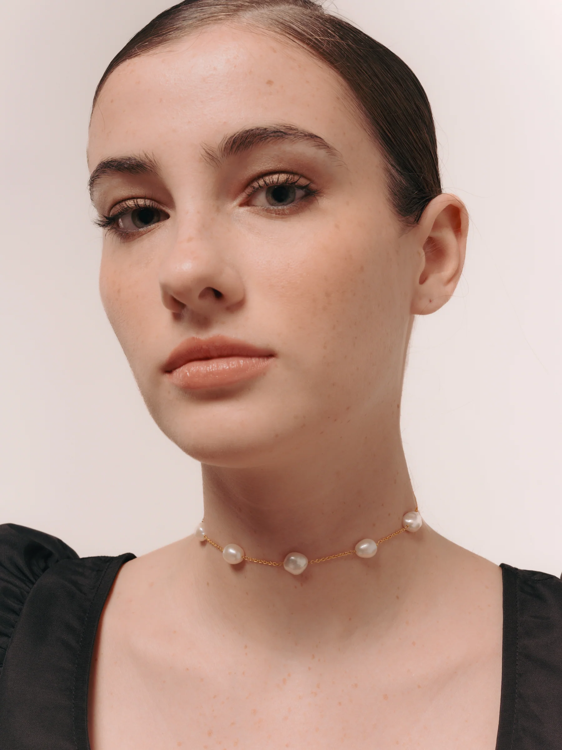 Choker Perlas High Priestess - Image 4